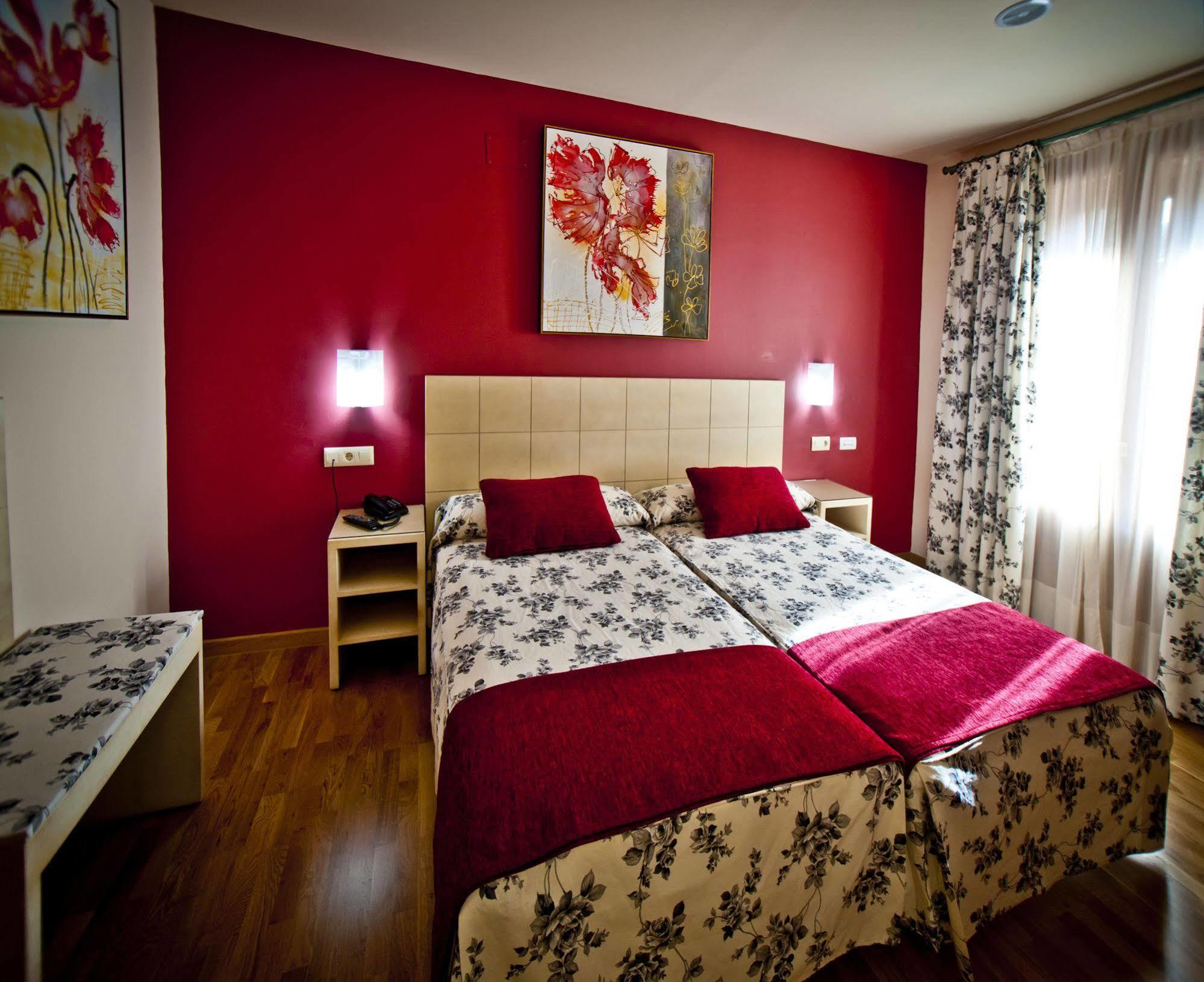 Hotel Condes De Castilla 세고비아 외부 사진